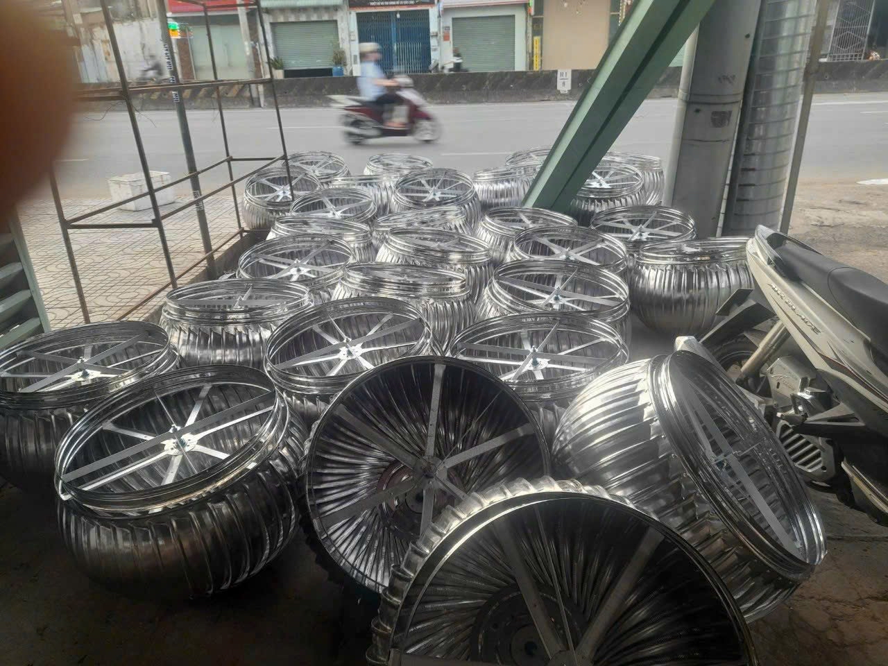 Hình thực tế 8